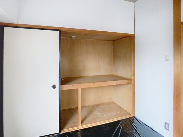 ヒルサイド小高坂の物件内観写真