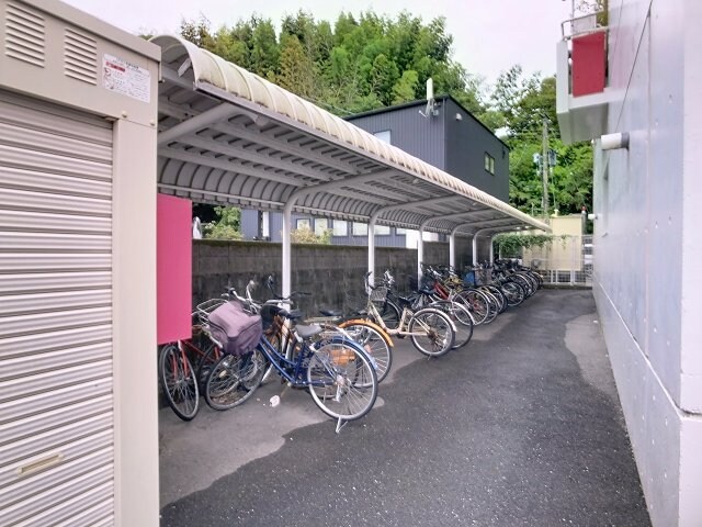 ヒルサイド小高坂の物件内観写真