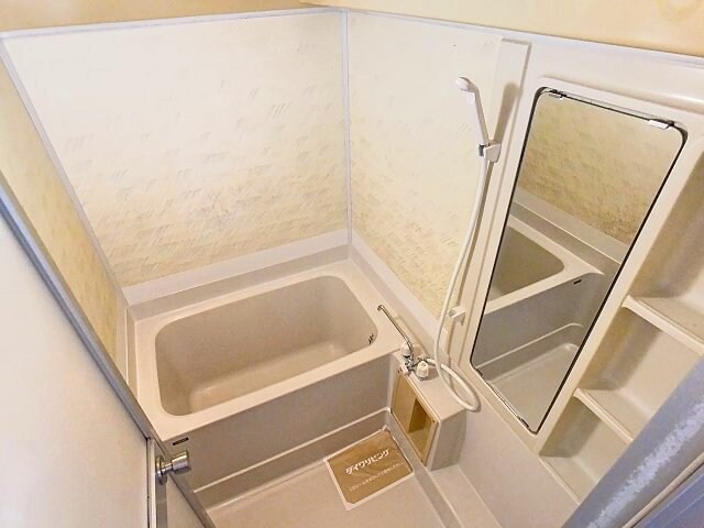 一ツ橋レジデンスの物件内観写真