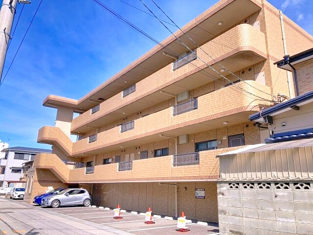 マリベール天龍の物件外観写真