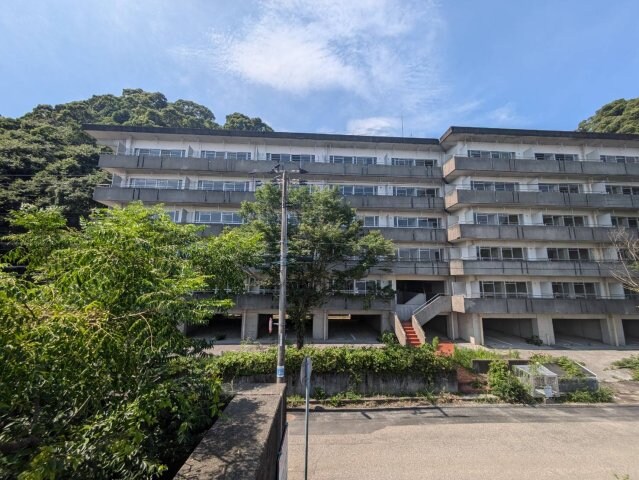 ヴィラナリー高知 1号棟の物件外観写真