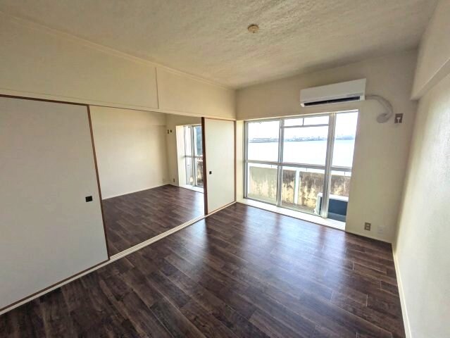 ヴィラナリー高知 1号棟の物件内観写真