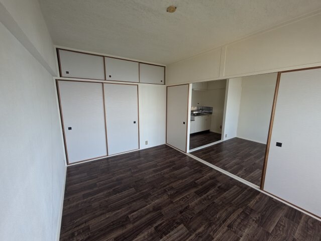 ヴィラナリー高知 1号棟の物件内観写真