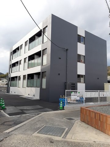 レヴァンテ薊野東町の物件外観写真