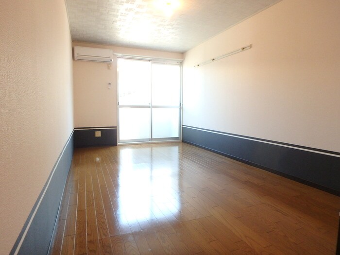 コーポエルムの物件内観写真