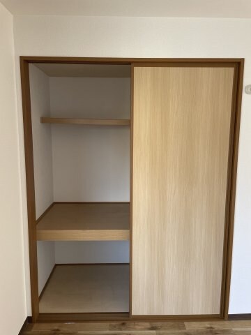 メゾン･テルシャトー E棟の物件内観写真