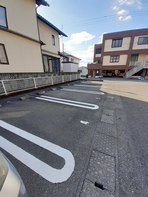 メゾン　マロニエの物件外観写真