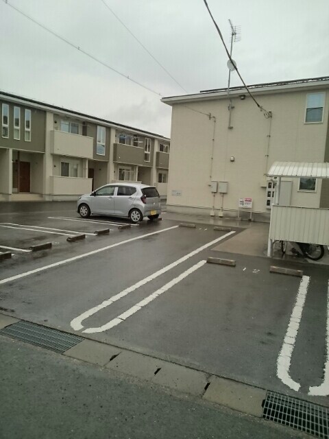 ＦＬＯＲ　野市　Ｂの物件外観写真