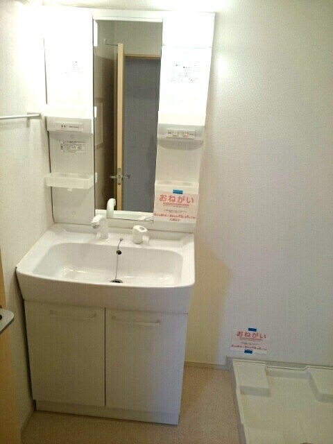 ＦＬＯＲ　野市　Ｂの物件内観写真