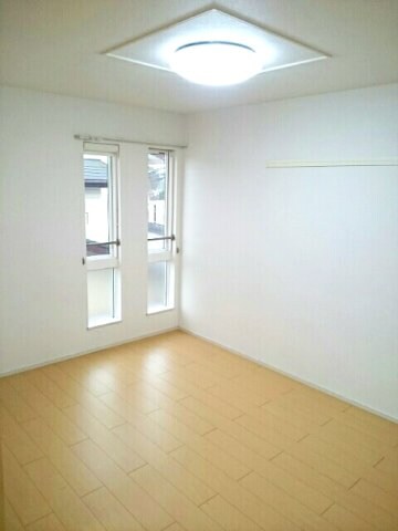 ＦＬＯＲ　野市　Ｂの物件内観写真