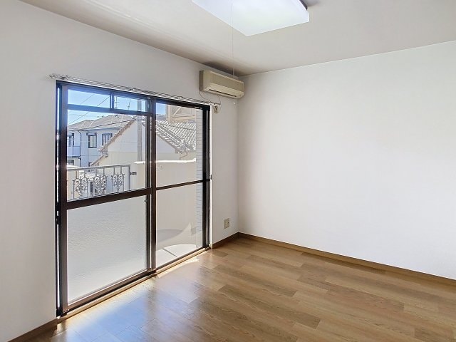 グランシャリオ Ⅰの物件内観写真