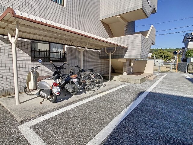 グランシャリオ Ⅰの物件内観写真