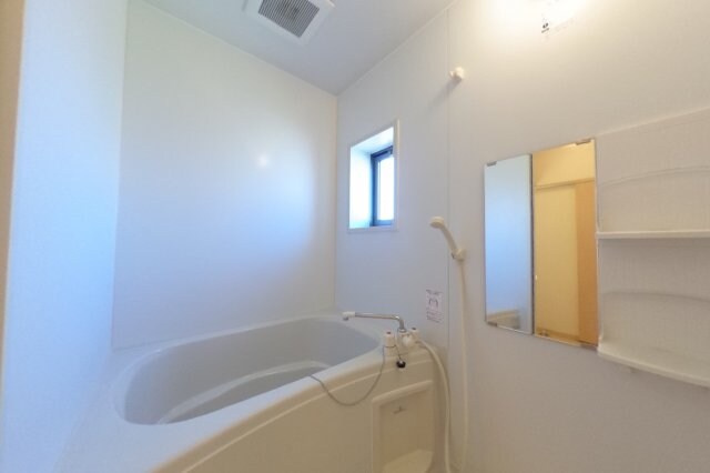 メゾンボヌールⅡ A棟の物件内観写真