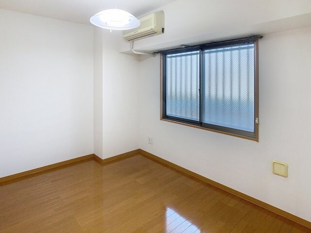 サンコートかみの物件内観写真