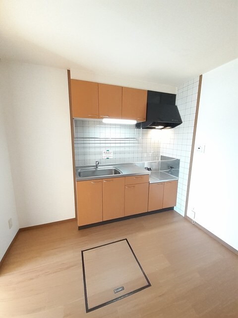 ヴィラ緑ヶ丘の物件内観写真