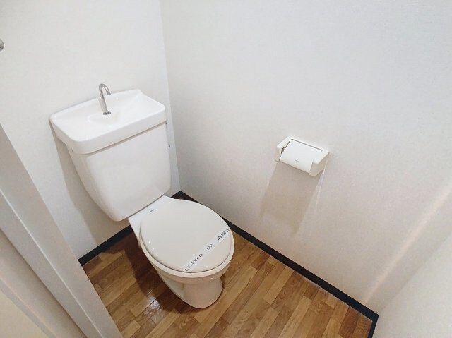 カレントハウスⅡＣの物件内観写真