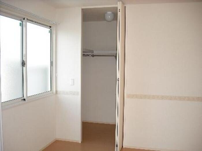 セゾンコートⅡ 春・夏 夏の物件内観写真