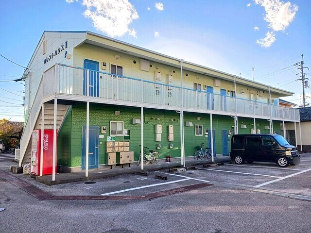 カレントハウスⅡＡの物件外観写真