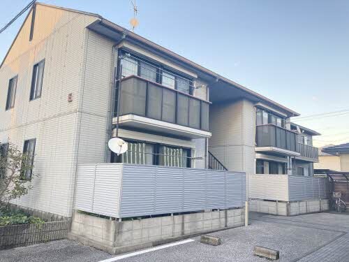 エスポワール B棟の物件外観写真