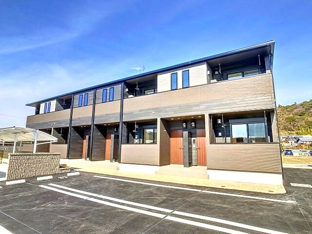 クラール野市Ｃの物件外観写真