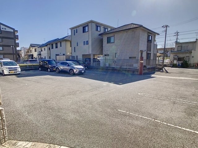 シャーメゾン グラシャス B棟の物件外観写真