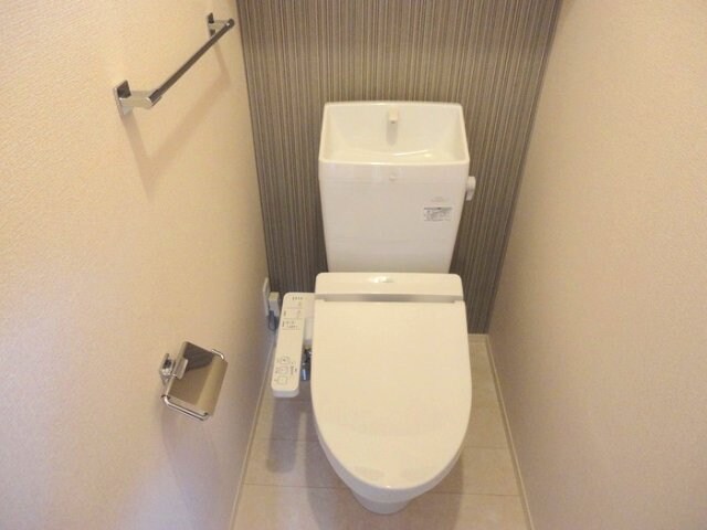 ネオシャトー A棟の物件内観写真