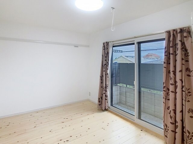 コーネリアの物件内観写真