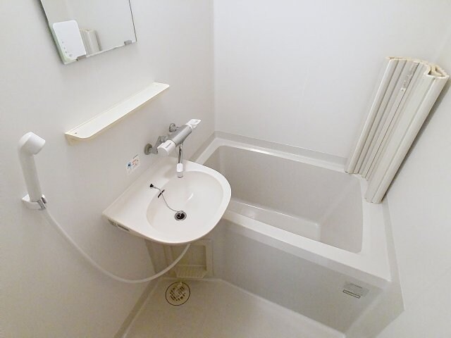 コーネリアの物件内観写真