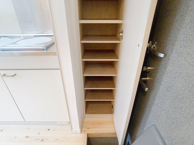 コーネリアの物件内観写真