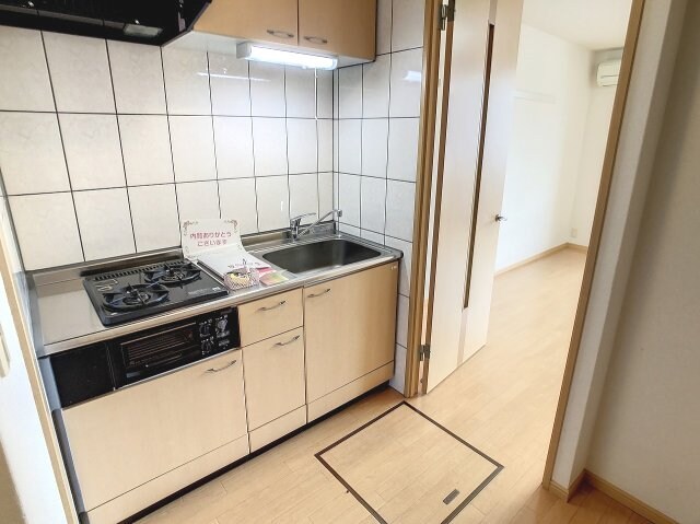 フローラル・アベニュー参番館の物件内観写真