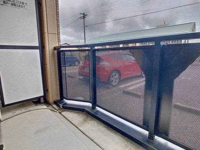 フローラル・アベニュー参番館の物件内観写真