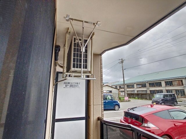 フローラル・アベニュー参番館の物件内観写真