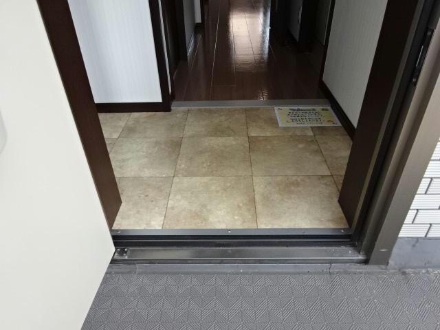 丸萬三番館の物件内観写真