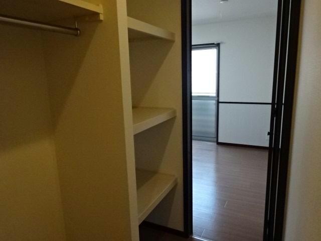 丸萬三番館の物件内観写真