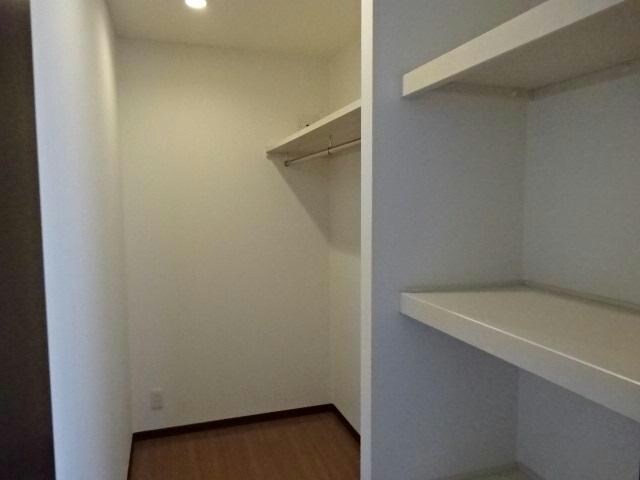 丸萬三番館の物件内観写真