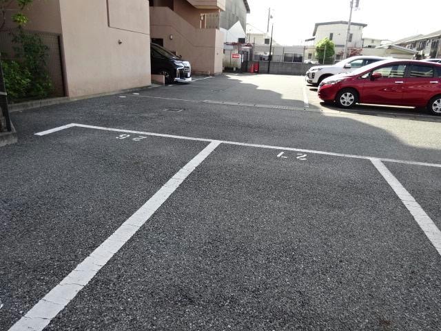 キャッスルコート飾磨の物件外観写真