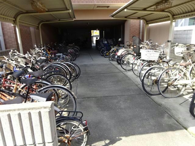 キャッスルコート飾磨の物件外観写真