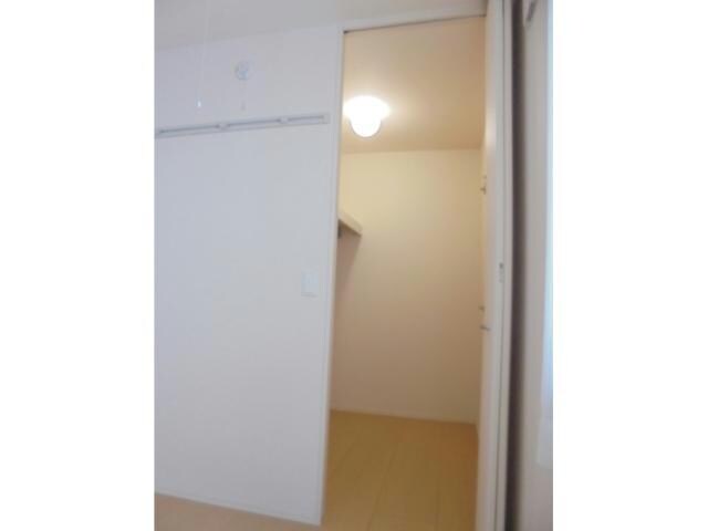 サンライズ中地の物件内観写真