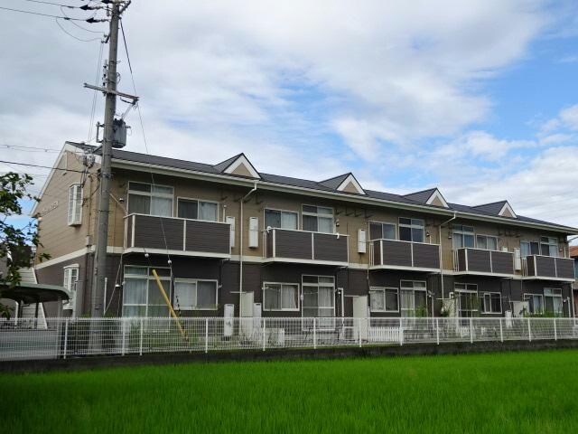 グリーンハイツ三木の物件外観写真