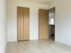 グローブ・キリの物件内観写真