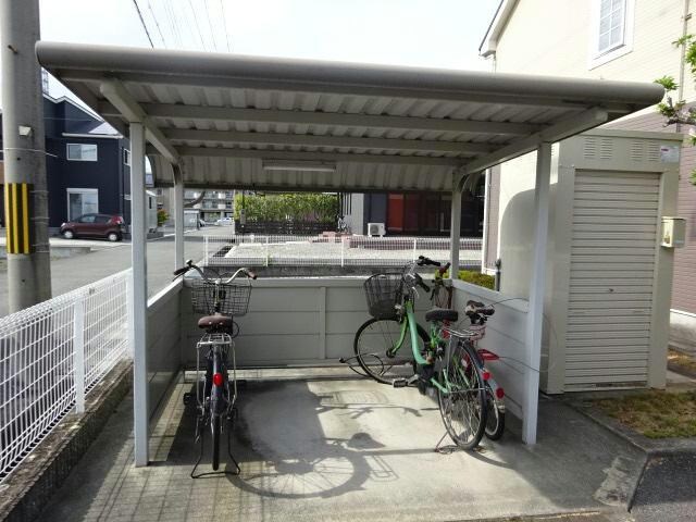 アメニティ10の物件外観写真