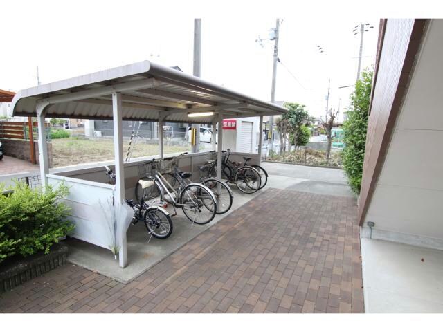 サンパレスの物件外観写真