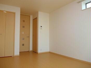 エレガンス　リングの物件内観写真