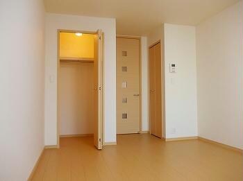 エレガンス　リングの物件内観写真