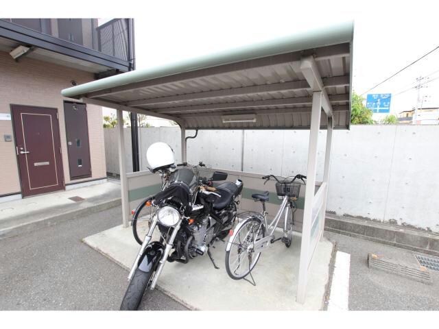 プレッソ新在家の物件外観写真