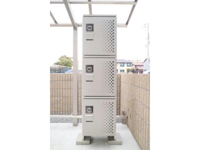 アズールの物件外観写真