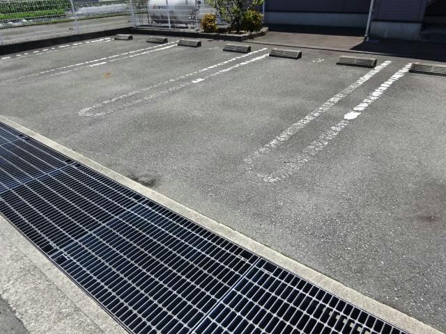 アンソレイエの物件外観写真