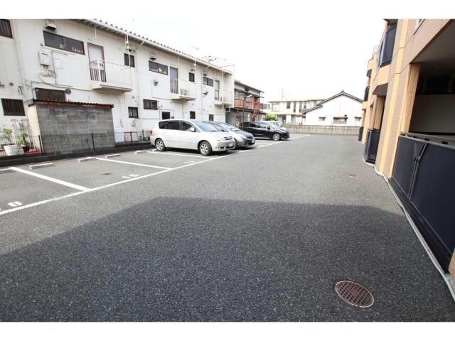 ストークコーポ大津茂の物件外観写真