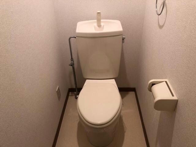 東フラワーの物件内観写真