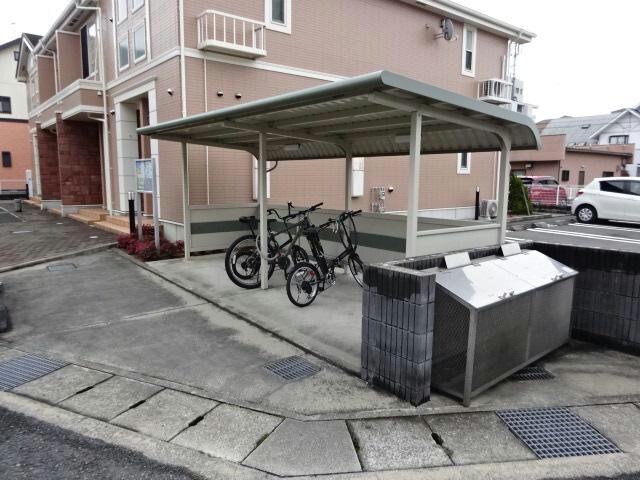 フローリアン・Fの物件外観写真